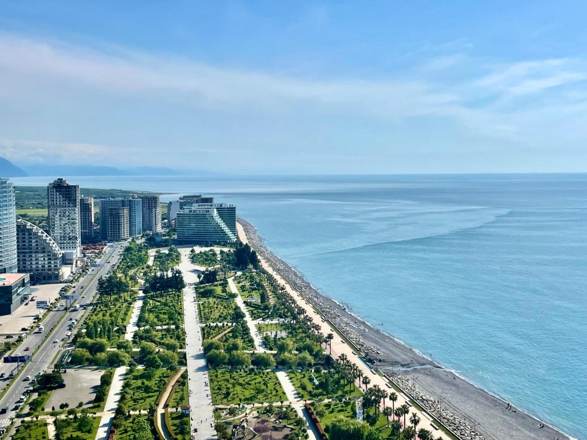 Sea View Apartments Orbi Beach Tower Batumi Esterno foto