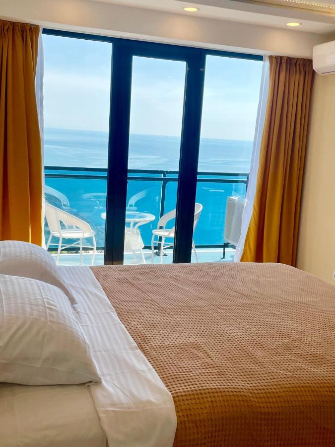 Sea View Apartments Orbi Beach Tower Batumi Esterno foto