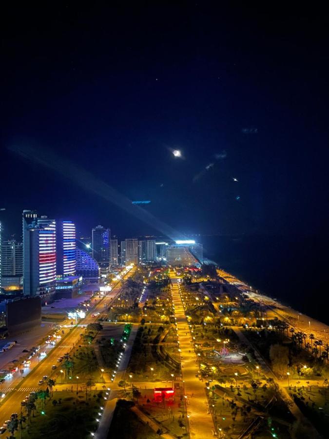 Sea View Apartments Orbi Beach Tower Batumi Esterno foto