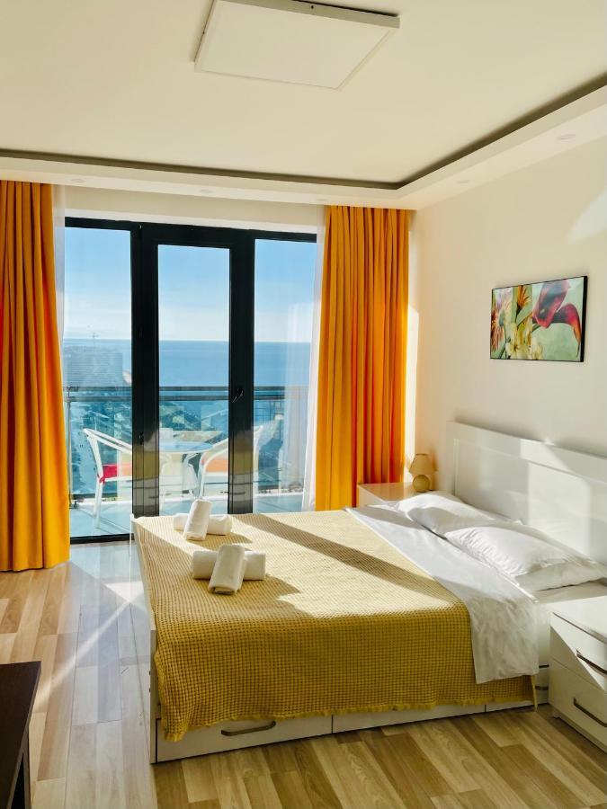Sea View Apartments Orbi Beach Tower Batumi Esterno foto