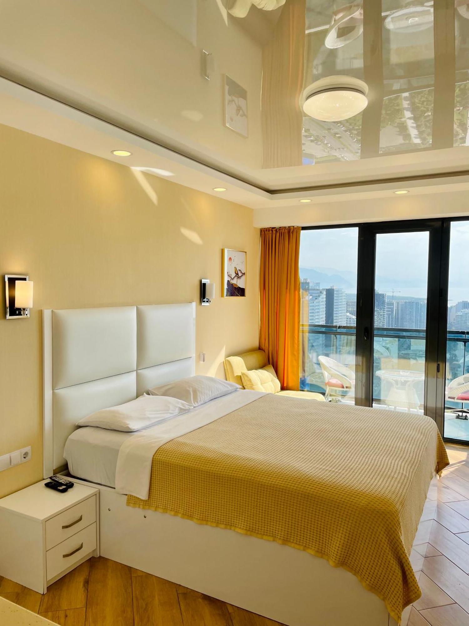 Sea View Apartments Orbi Beach Tower Batumi Esterno foto