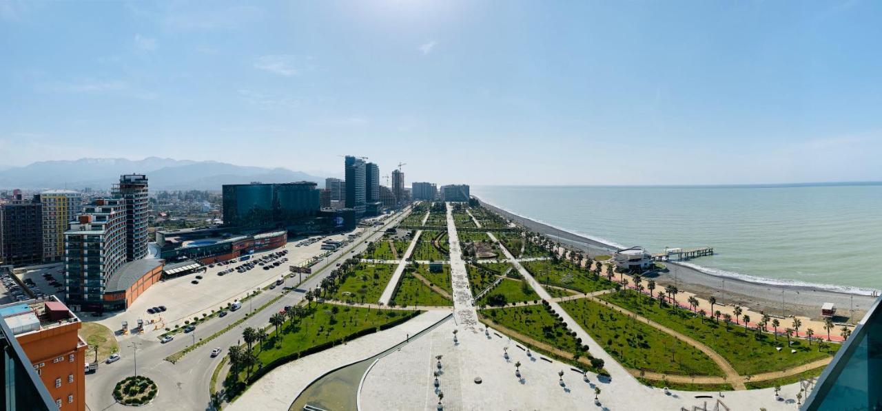 Sea View Apartments Orbi Beach Tower Batumi Esterno foto